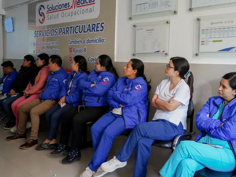 Soluciones Médicas — Marketing y servicio al cliente