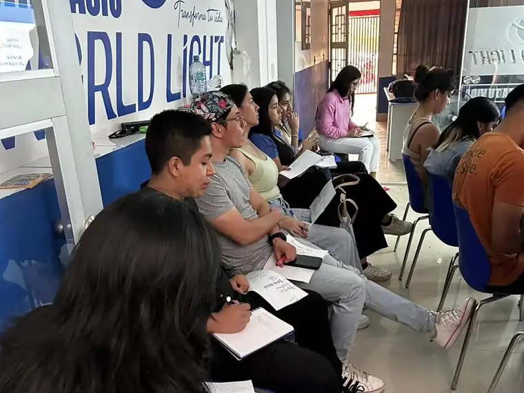 World Light Gym — Marketing y ventas